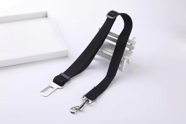 Black adjustable car safety belt for dogs